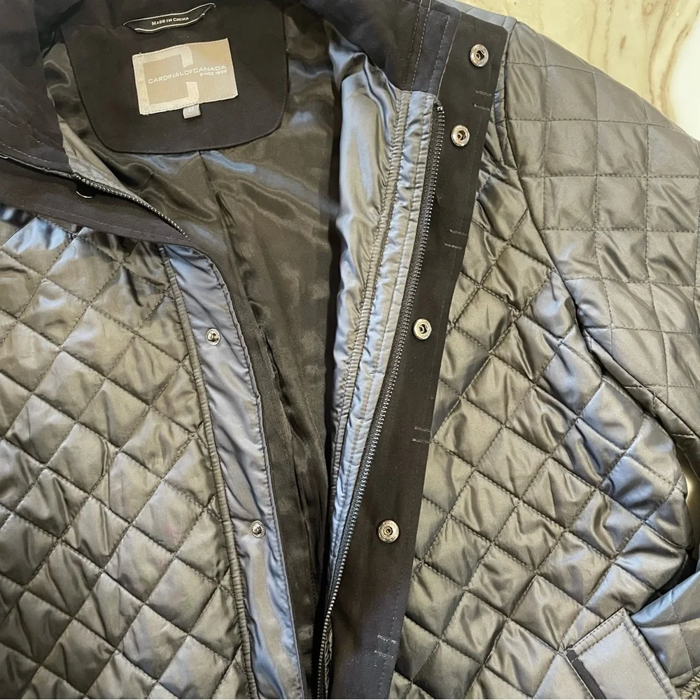 Men’s Lightweight Hooded Quilted Parka Jacket by Cardinal of Canada - Picture 5 of 16